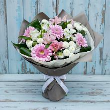 Букет цветов из:  Герберы, Альстромерии и Хризантемы в Каневской