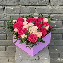 Цветочная композиция из Розы в коробке в Каневской