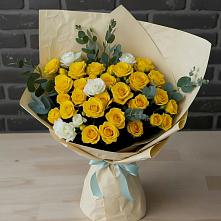 Букет цветов из:  Розы в Каневской