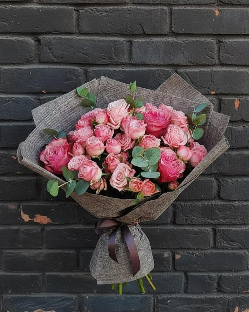 Букет цветов из: Розы в Каневской