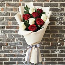 Букет цветов из:  Розы в Каневской