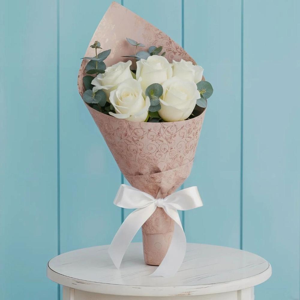 Букет цветов из: Розы в Каневской