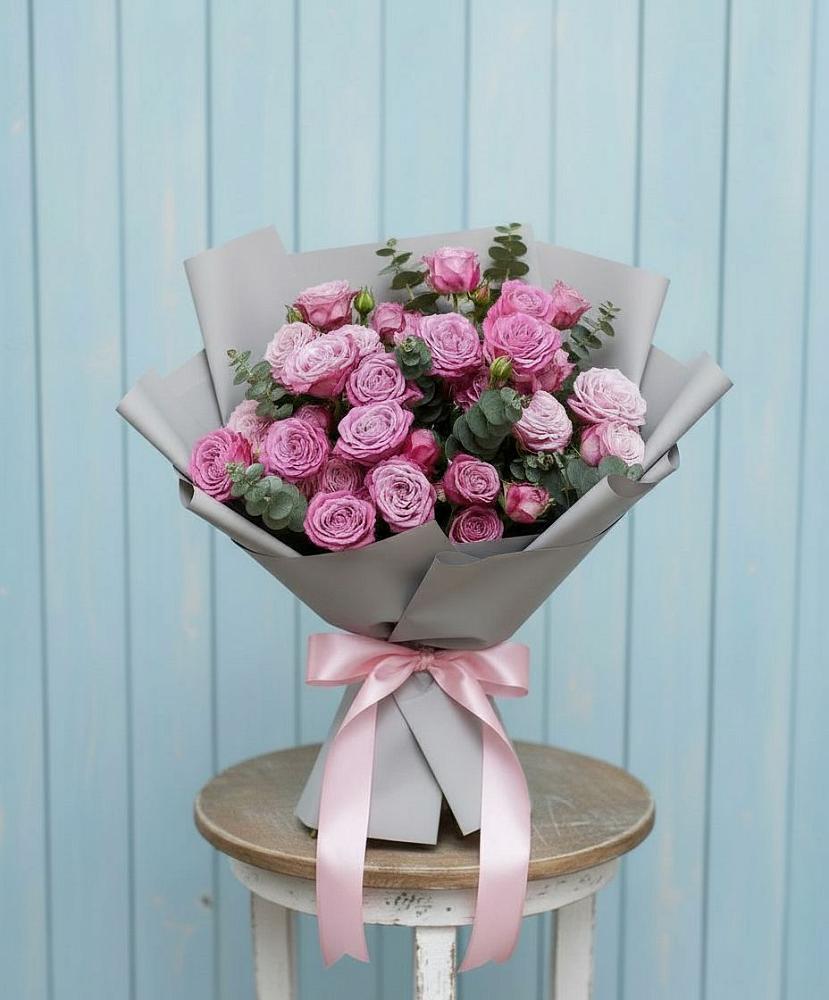 Букет цветов из: Розы в Каневской