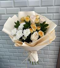 Букет цветов из:  Розы и Хризантемы в Каневской