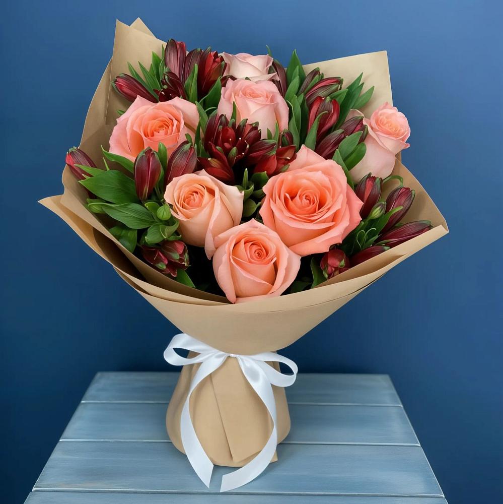 Букет цветов из: Розы и Альстромерии в Каневской