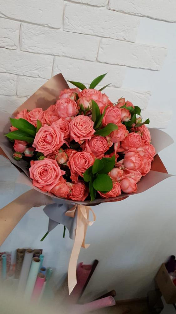 Букет цветов из: Розы в Каневской