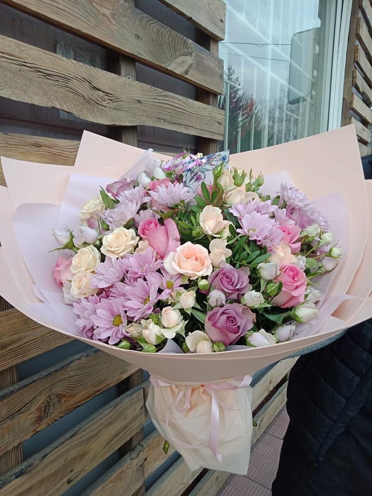 Букет цветов из: Розы и Хризантемы в Каневской