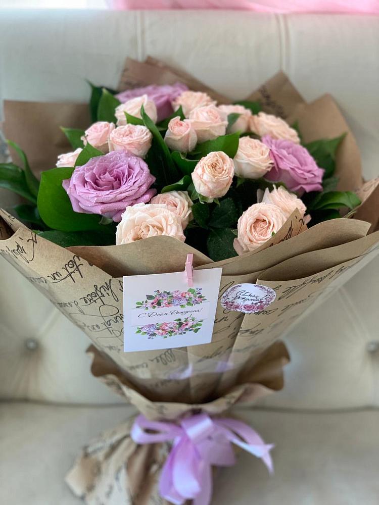 Букет цветов из: Розы в Каневской