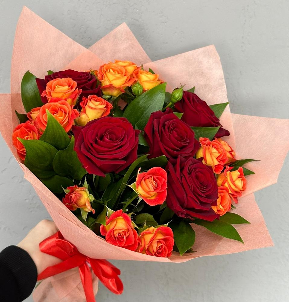 Букет Любовь и восторг в Каневской