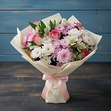 Букет цветов из:  Хризантемы, Альстромерии и Розы в Каневской