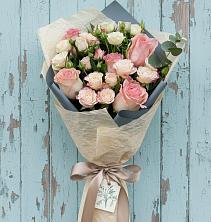 Букет цветов из:  Розы в Каневской