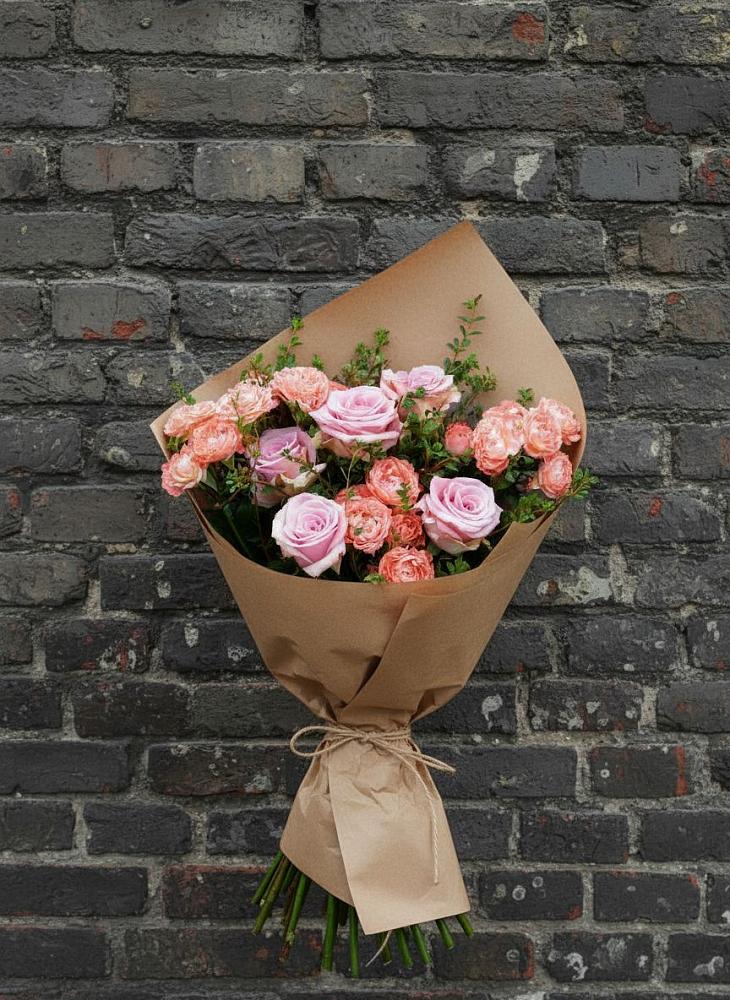 Букет цветов из: Розы в Каневской