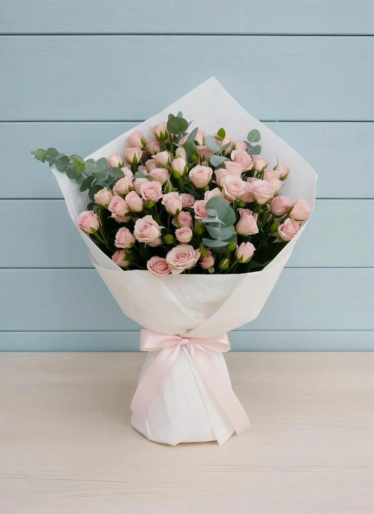 Букет цветов из: Розы в Каневской