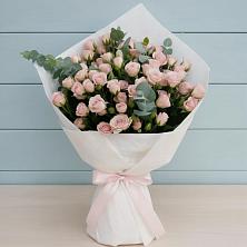 Букет цветов из:  Розы в Каневской