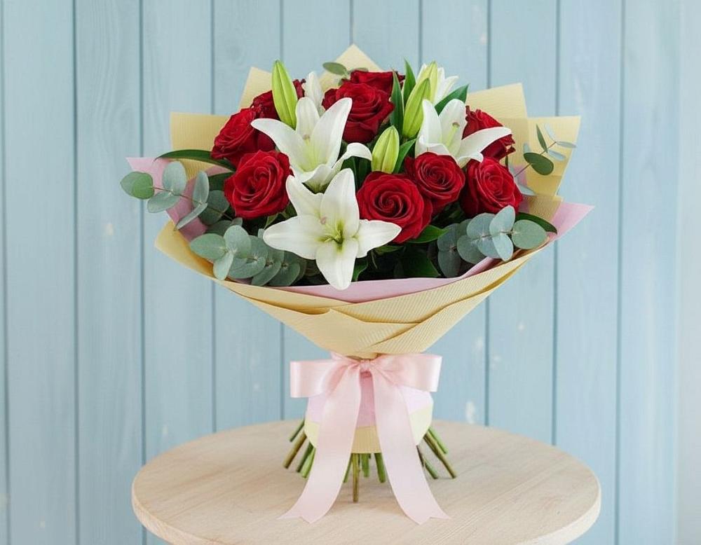 Букет цветов из: Лилии и Розы в Каневской